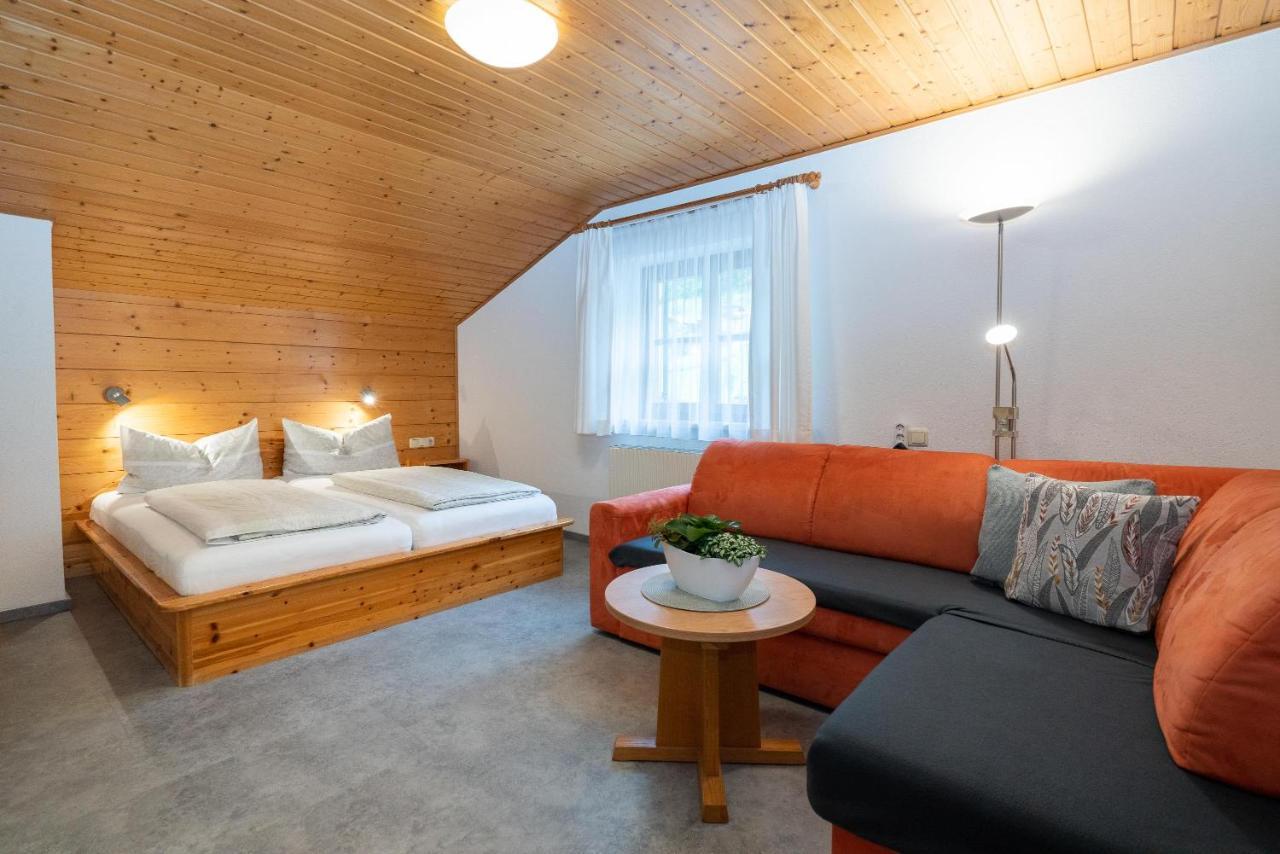 Gaestehaus Fitsch - Ferienwohnung In Зилбертал Екстериор снимка