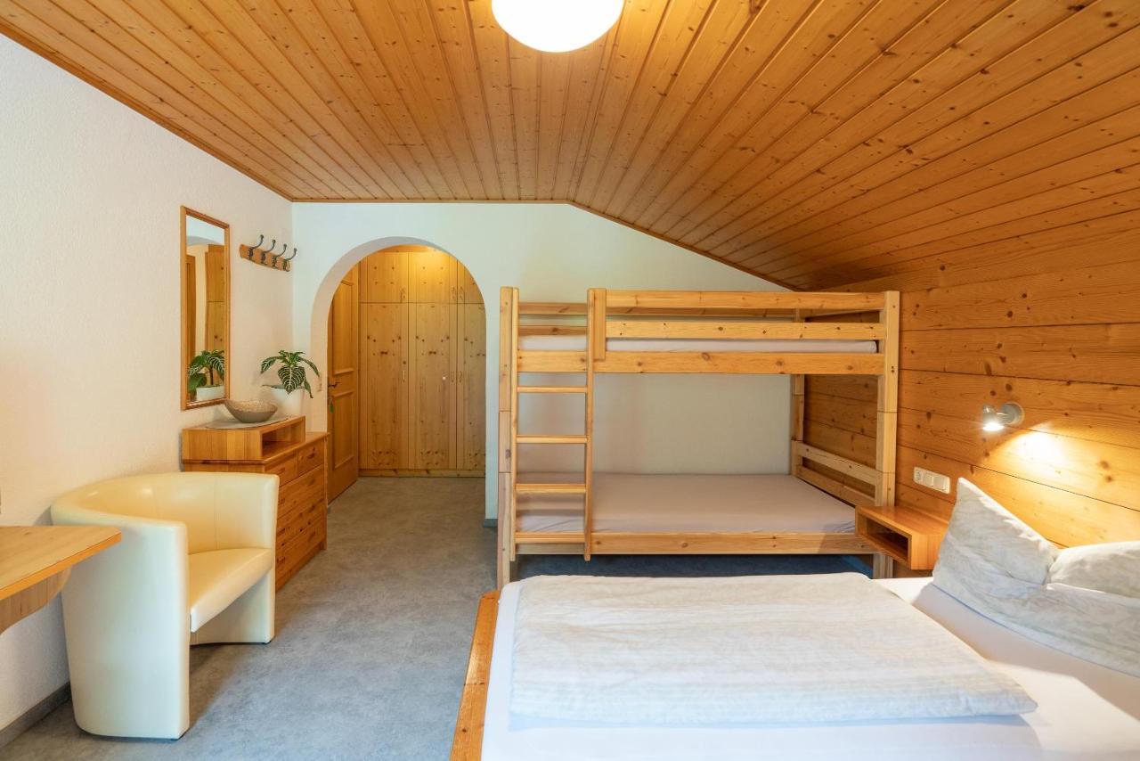 Gaestehaus Fitsch - Ferienwohnung In Зилбертал Екстериор снимка